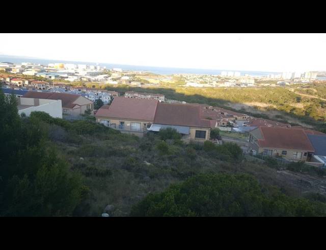 LAND FOR SALE IN ISLAND VIEW